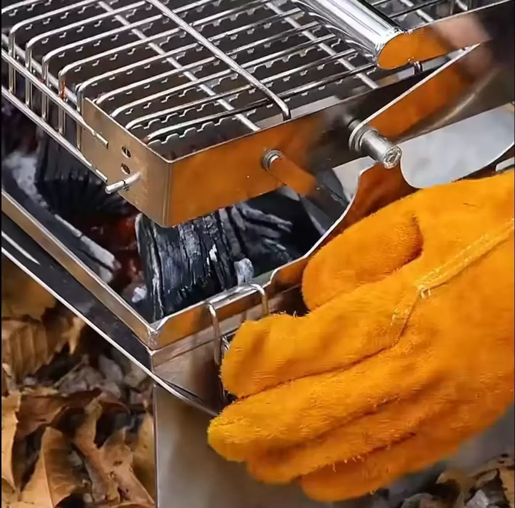 Extrem drehbarer Klapp-Holzkohlegrill