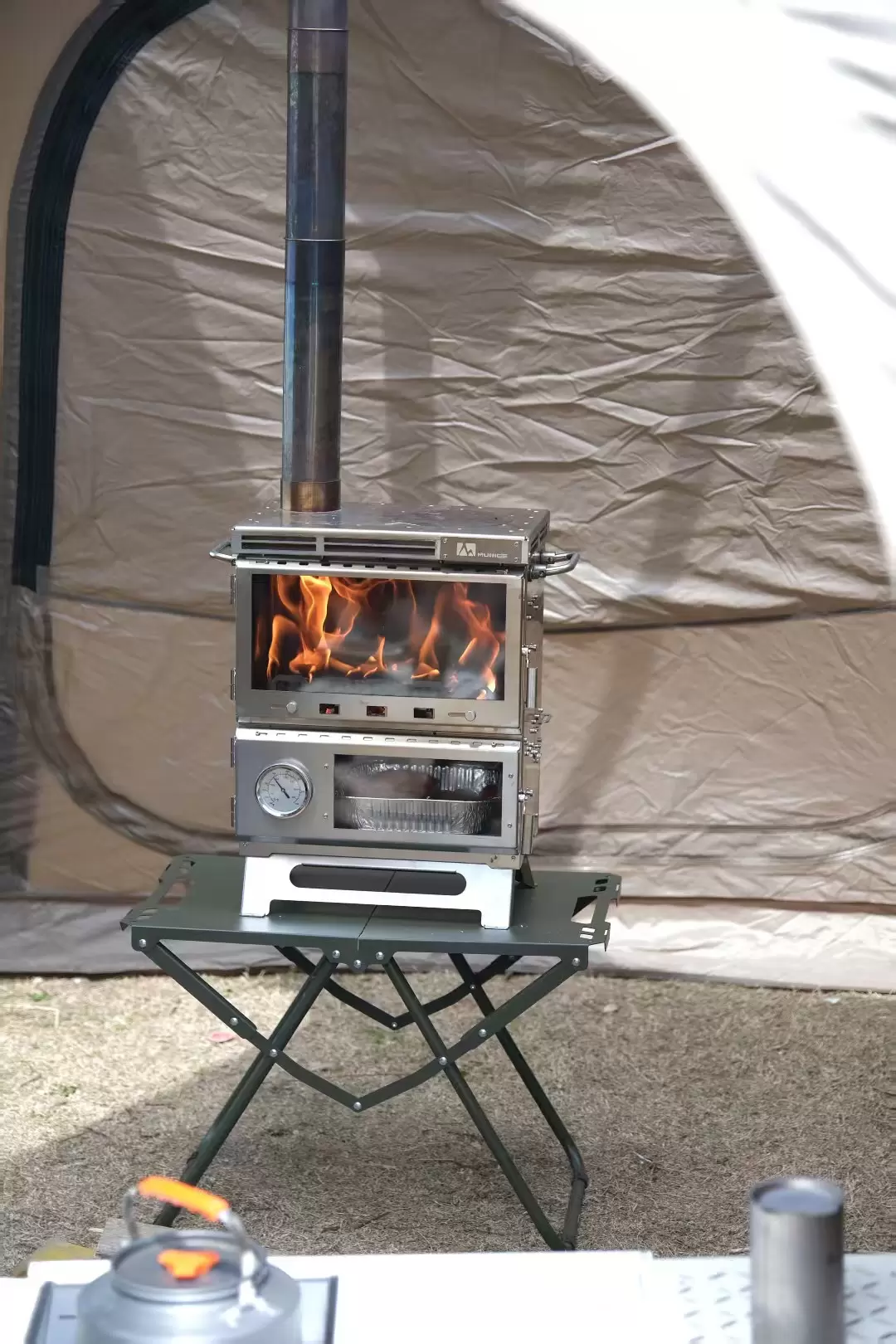 Multifunktionaler All-in-One-Campingkocher/Ofen