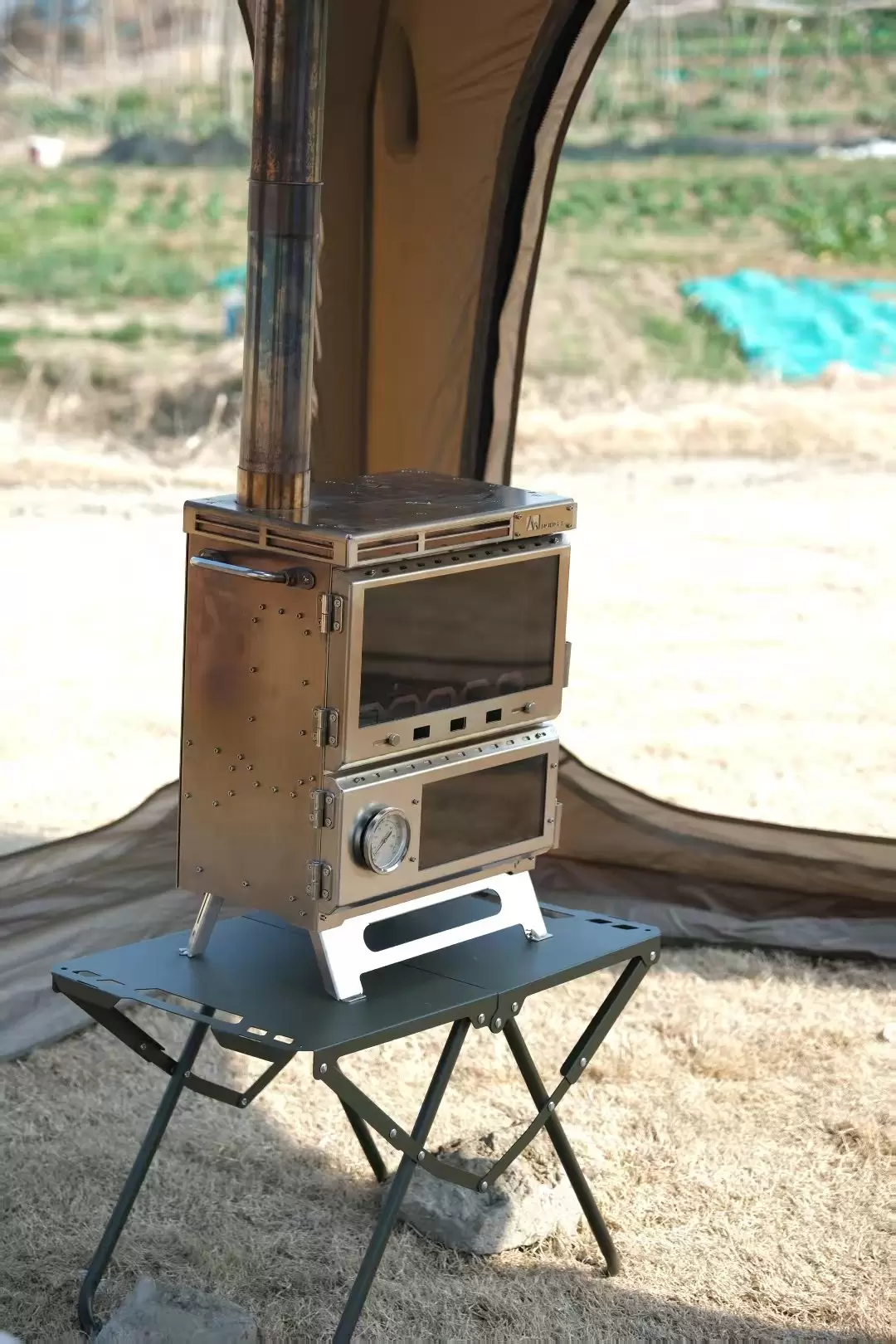 Multifunktionaler All-in-One-Campingkocher/Ofen