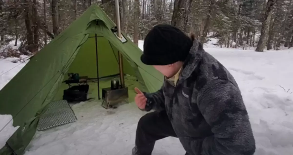 Maßgeschneidertes Modell für amerikanische Outdoor-Blogger