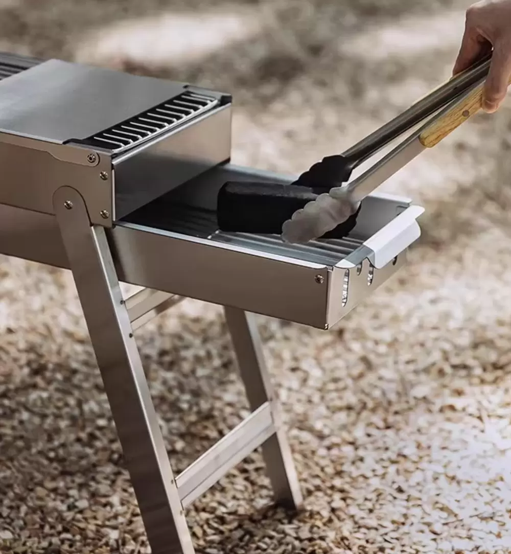 Ein vollständiger Leitfaden zur Auswahl des besten faltbaren Holzkohle-Campingkochers für Ihre Abenteuer